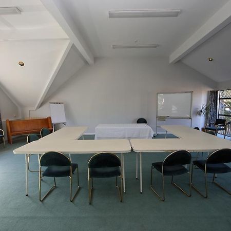 Champers Motor Inn Lower Hutt Eksteriør billede
