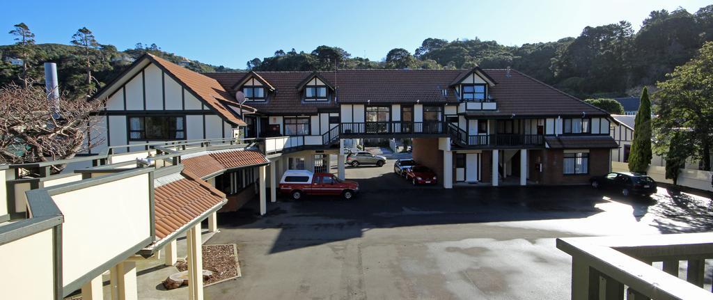 Champers Motor Inn Lower Hutt Eksteriør billede