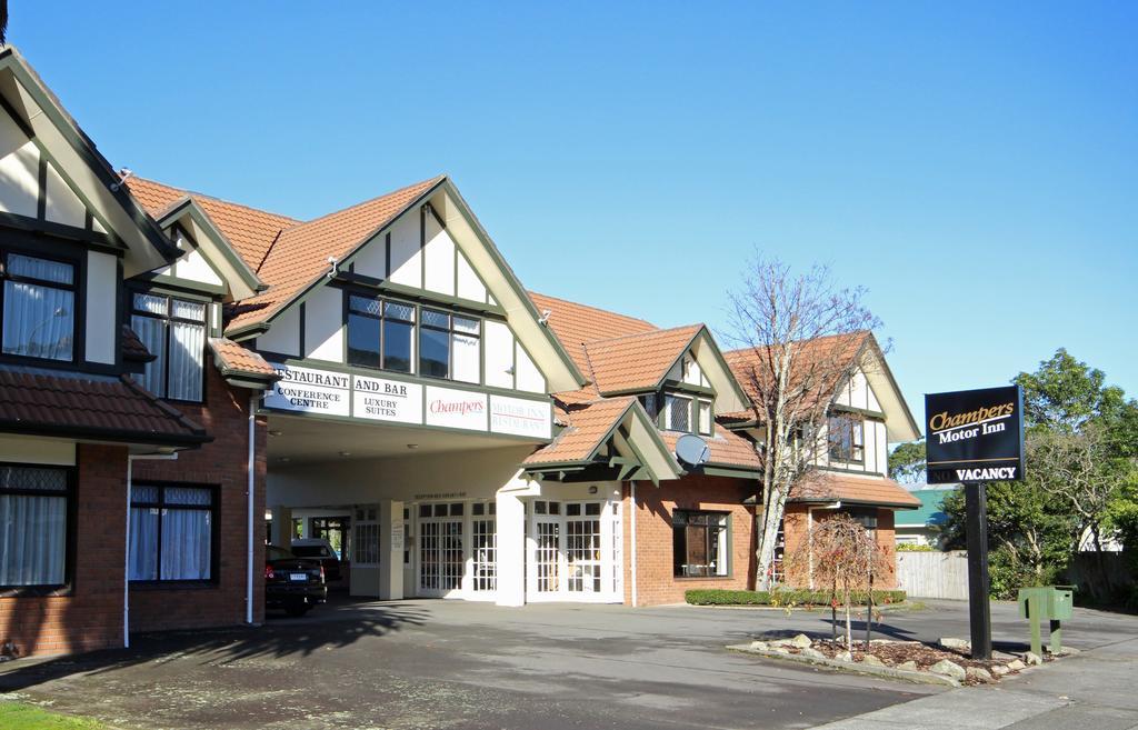 Champers Motor Inn Lower Hutt Eksteriør billede